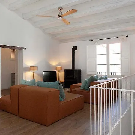 A Historic Xvi Century Near Barcelona Holiday home Caldes D'Estrach