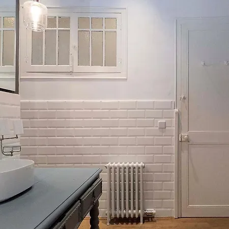 A Historic Xvi Century Near Barcelona Holiday home *